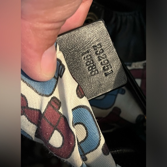 Gucci Interlocking Icon Drawstring Hobo - Picture 11 of 15